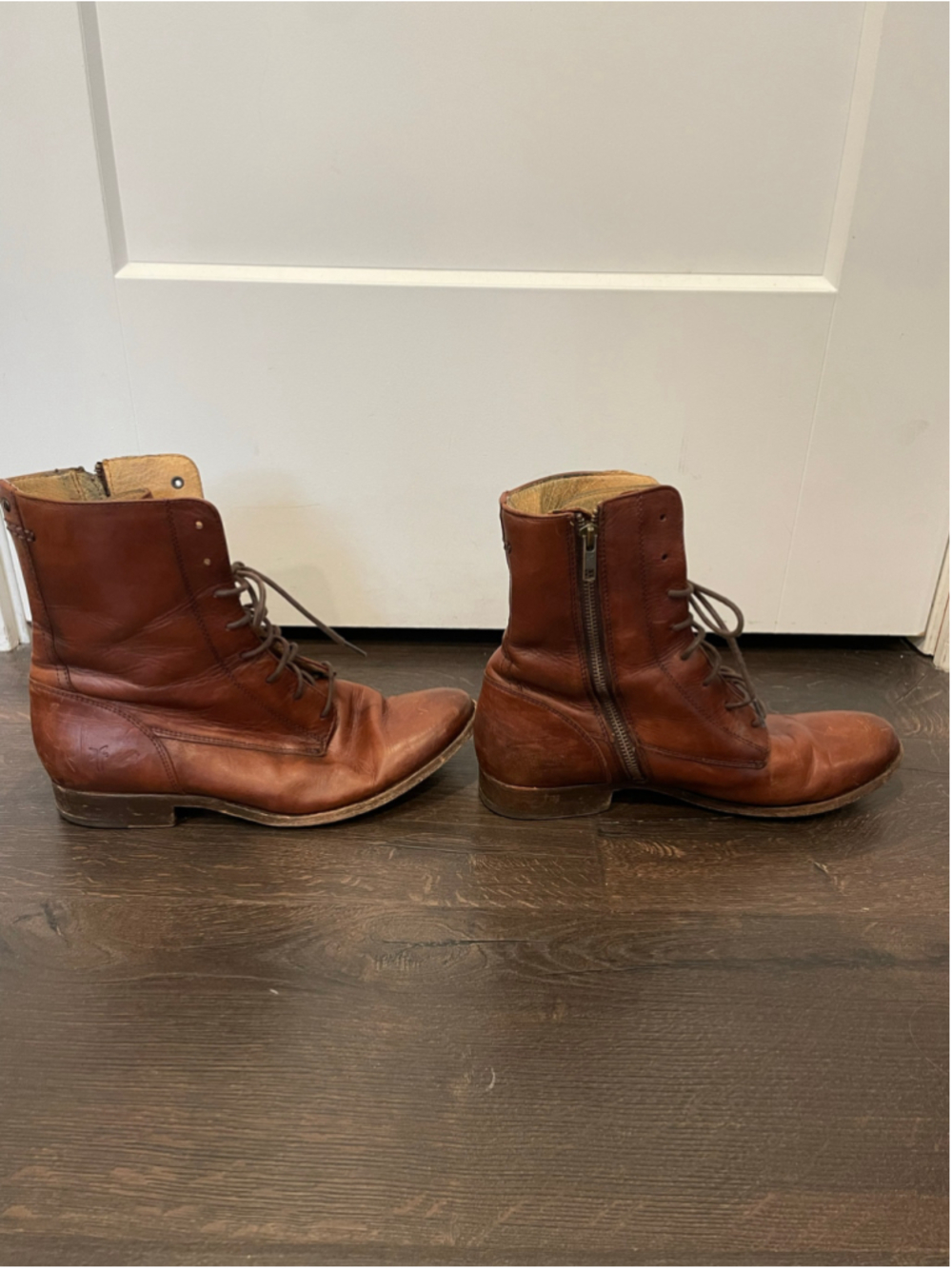 Frye Melissa Short Lace Up Side Zip Combat Engineer ankle boot Brown Leather 10 - Picture 4 of 10